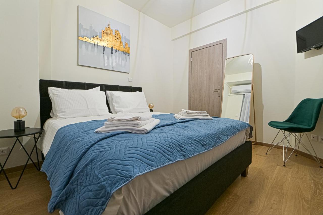 Areos Comfort Living Apartment - Alexandras Ave 72 Atene Esterno foto