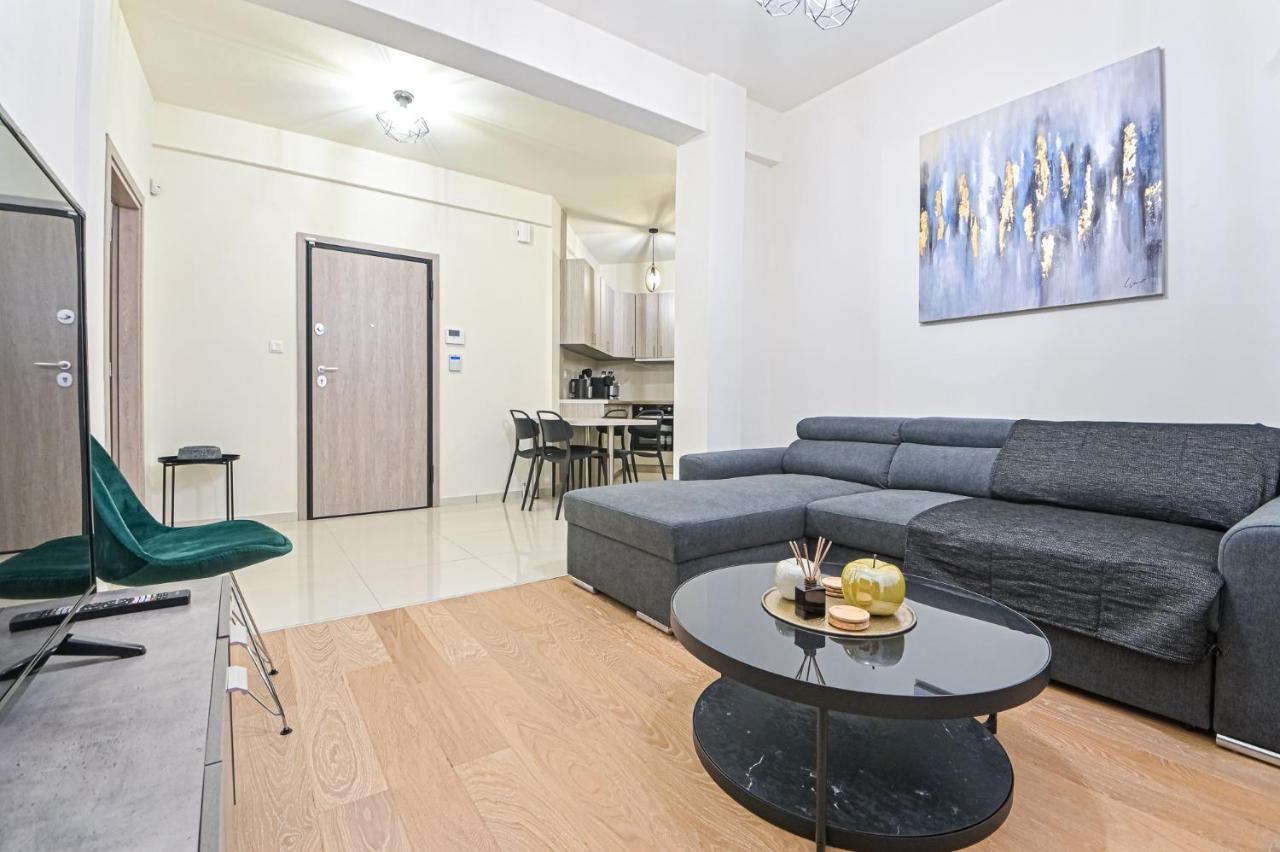 Areos Comfort Living Apartment - Alexandras Ave 72 Atene Esterno foto